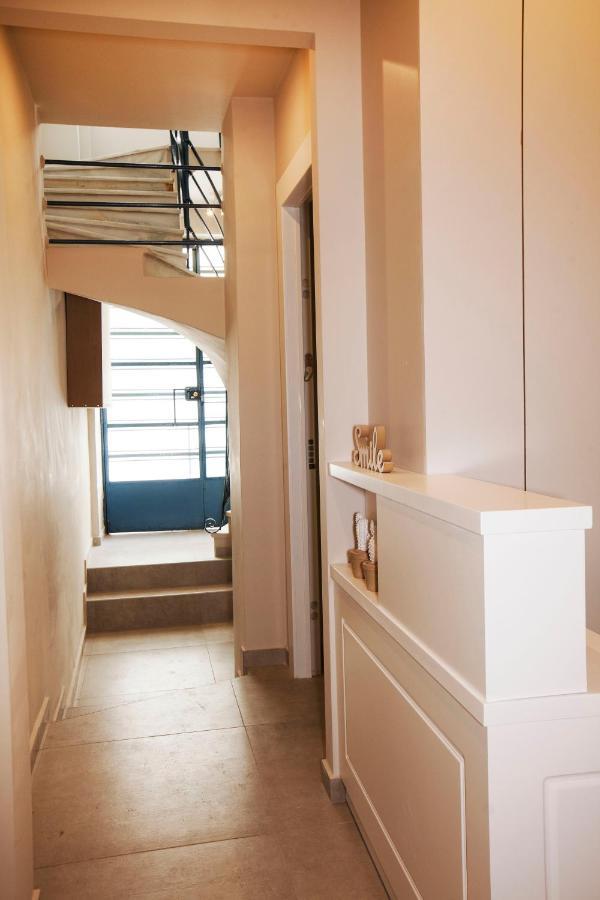 אתונה Bentzi...Boutique Apartment 1, Classic Double With Kitchenette, 2 Guests מראה חיצוני תמונה