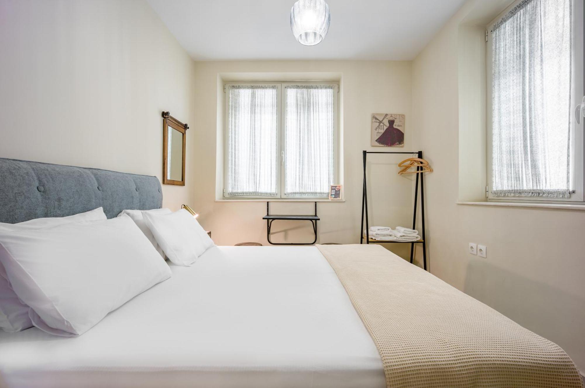 אתונה Bentzi...Boutique Apartment 1, Classic Double With Kitchenette, 2 Guests מראה חיצוני תמונה